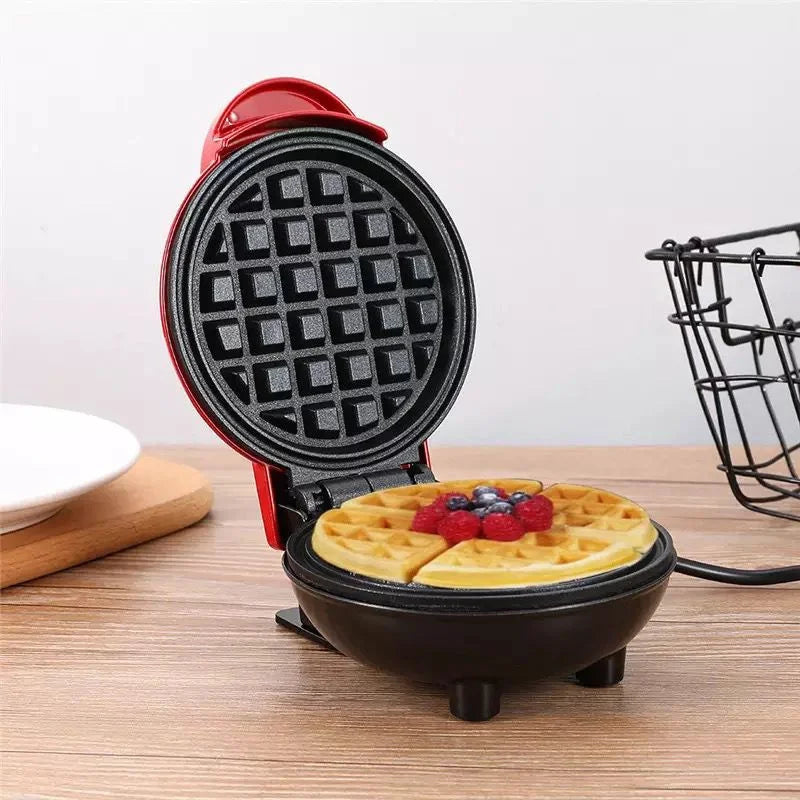 Máquina Para Fazer Waffle Pequena Portátil 110v 550w Mini Lanche Elétric